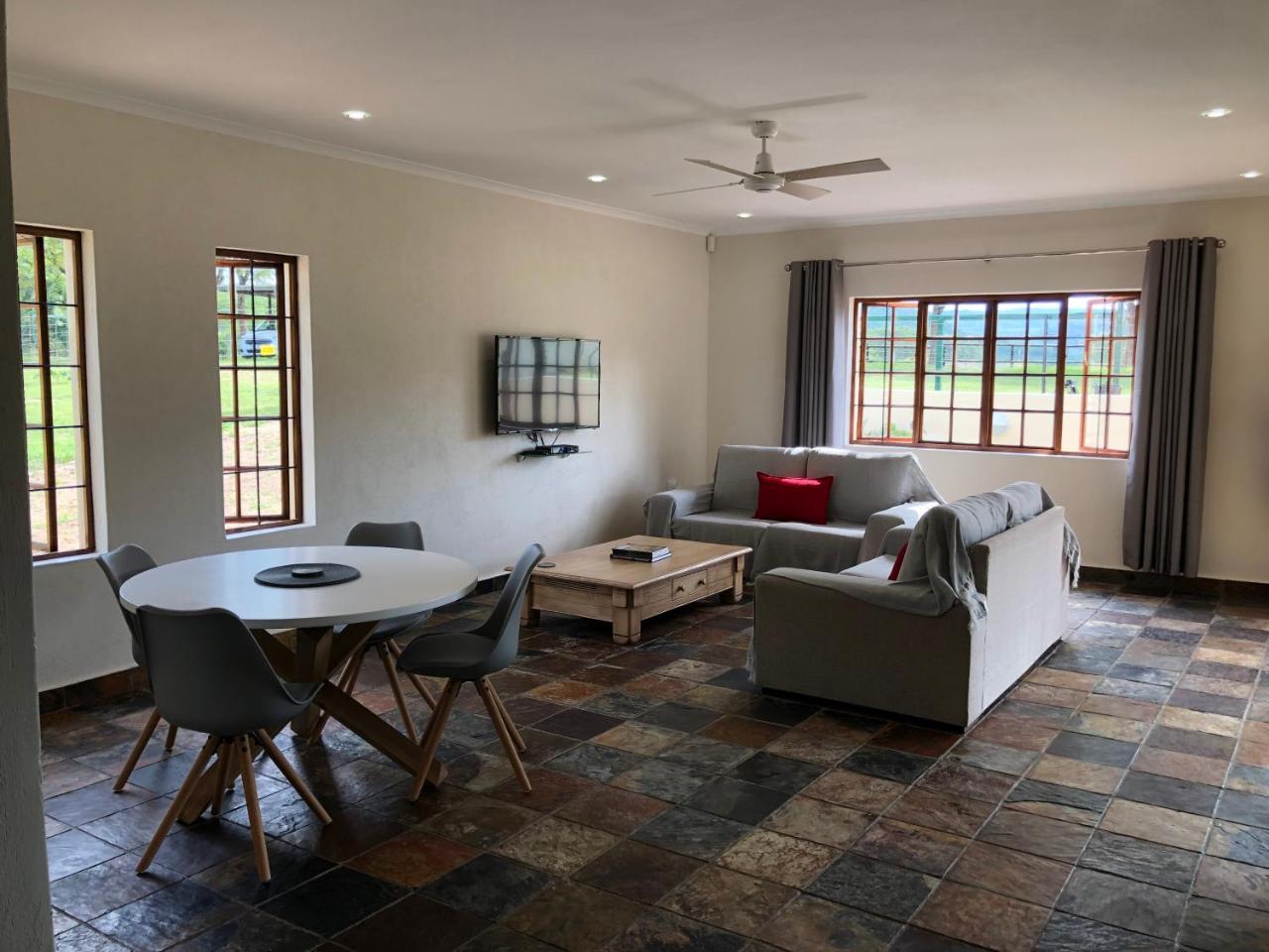 Bergdale Cottages Hazyview Exteriör bild